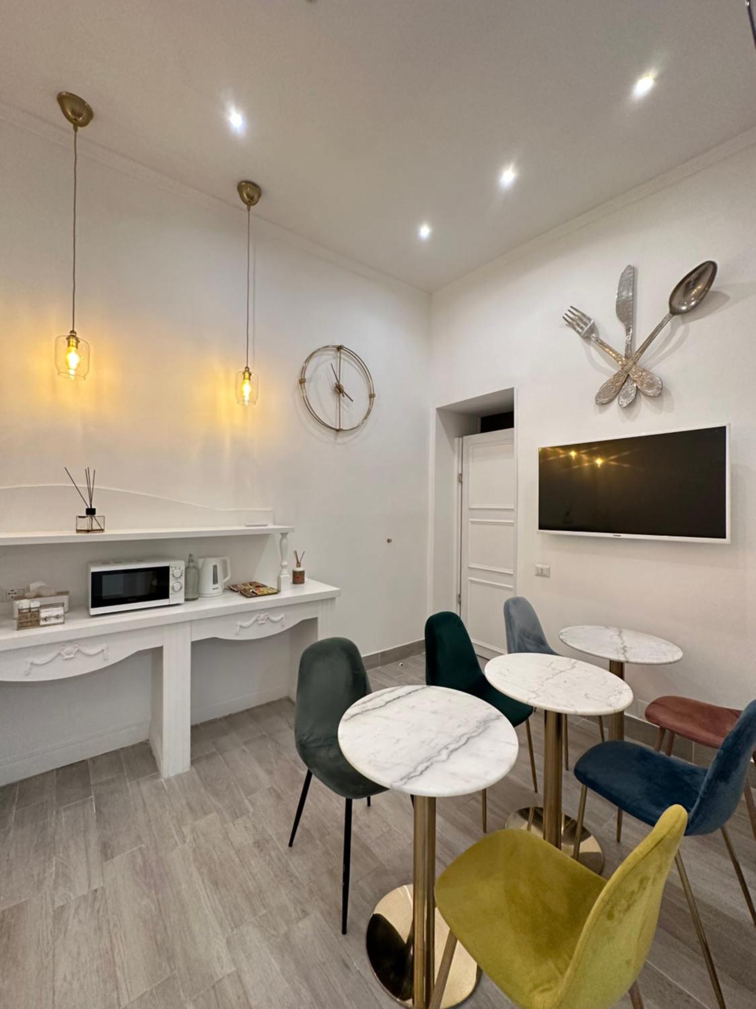 Maison M Napoli Boutique Rooms エクステリア 写真