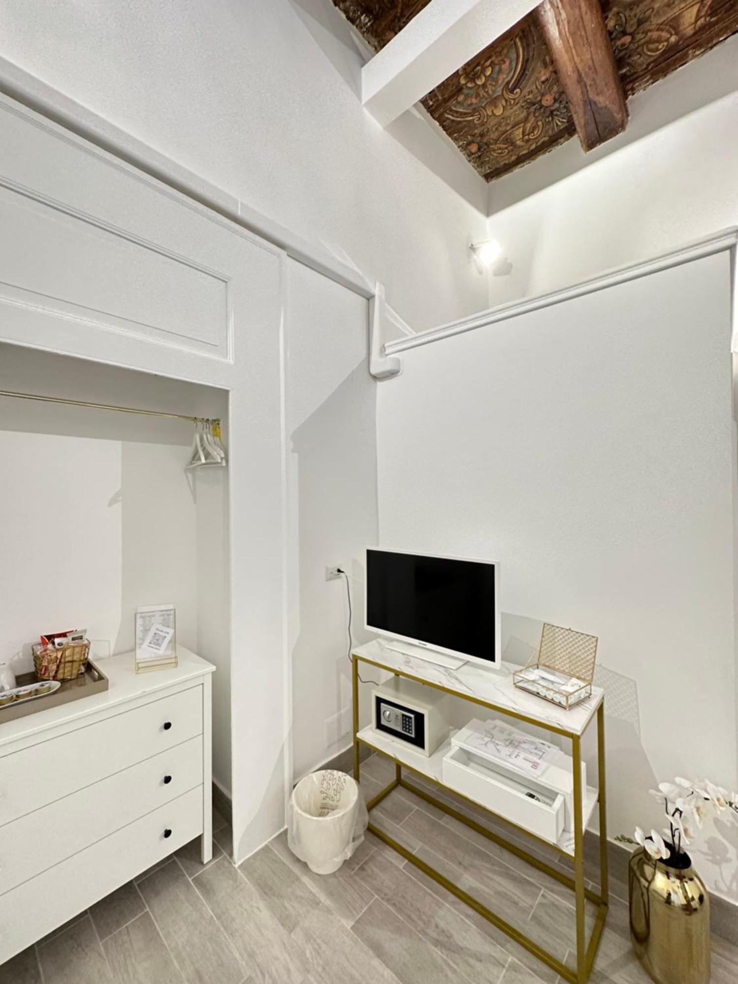 Maison M Napoli Boutique Rooms エクステリア 写真