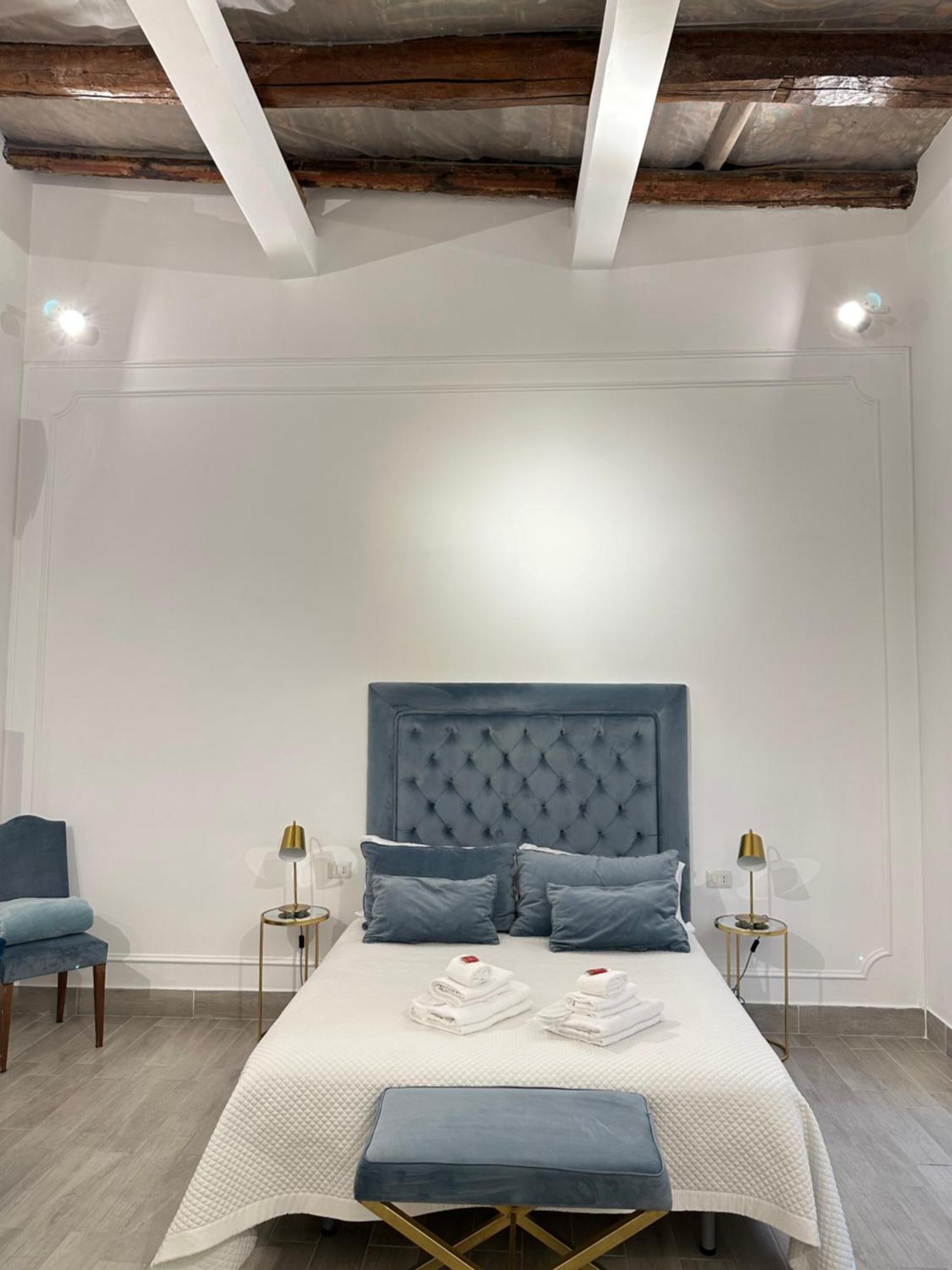 Maison M Napoli Boutique Rooms エクステリア 写真