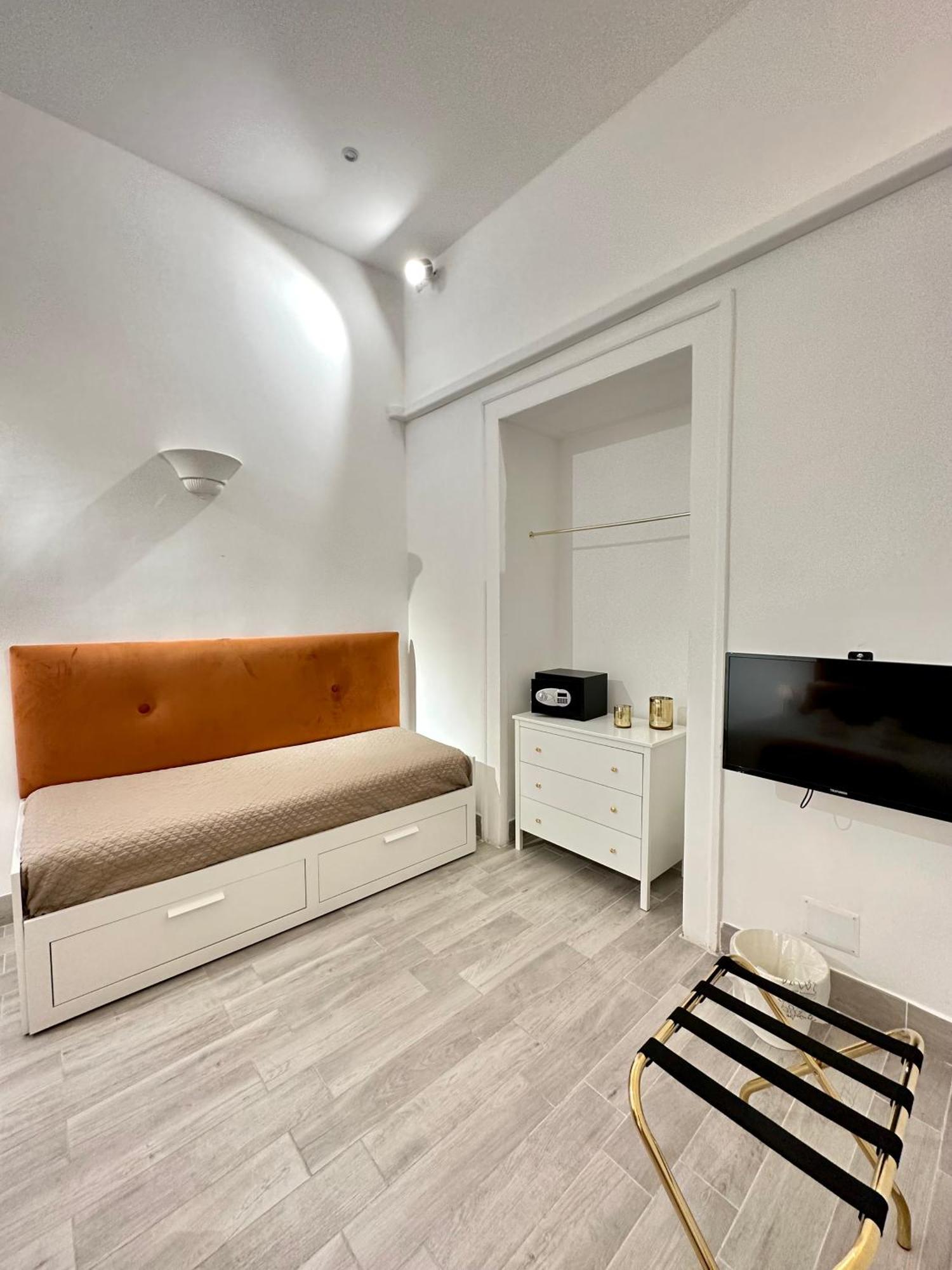Maison M Napoli Boutique Rooms エクステリア 写真